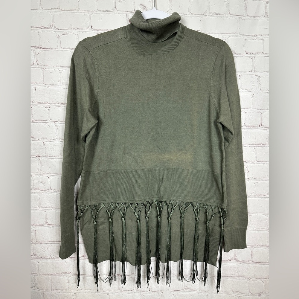 New DG2 Diane Gilman Green Sweater with fringe tassel accents Sz S NWD